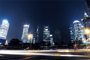 The path of combining love and career in Shanghai